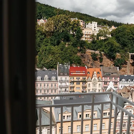 Hotel Castle Hill *